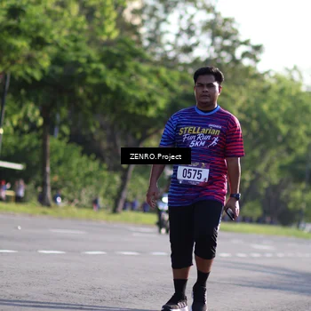 Runner Photo 8032249