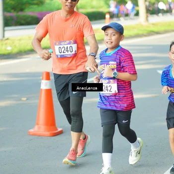 Runner Photo 8032279