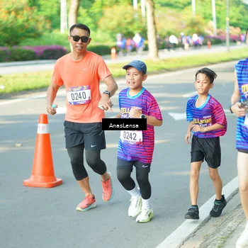 Runner Photo 8032281