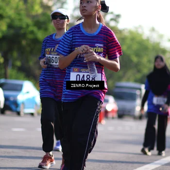 Runner Photo 8032302