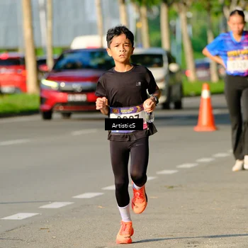 Runner Photo 8032308