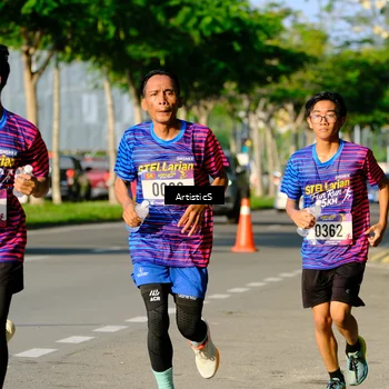 Runner Photo 8032364