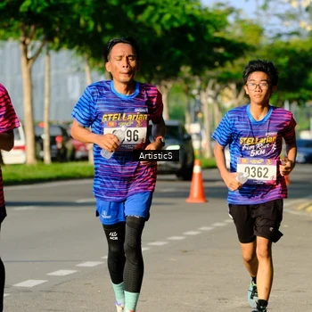 Runner Photo 8032369