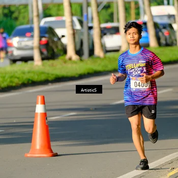 Runner Photo 8032402
