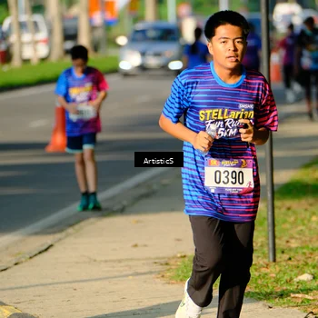 Runner Photo 8032416