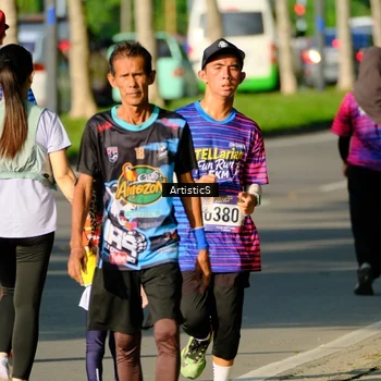Runner Photo 8032444