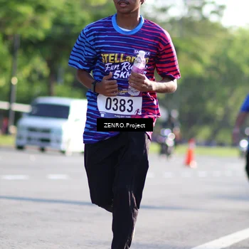 Runner Photo 8032800