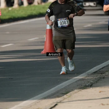 Runner Photo 8032852
