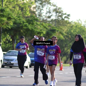Runner Photo 8032864