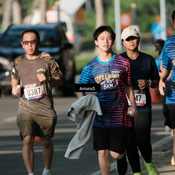 Runner Photo 8032878