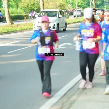 Runner Photo 8032912