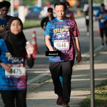 Runner Photo 8033002