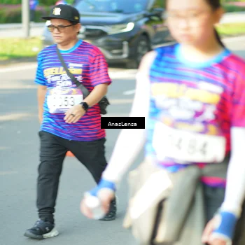 Runner Photo 8033178