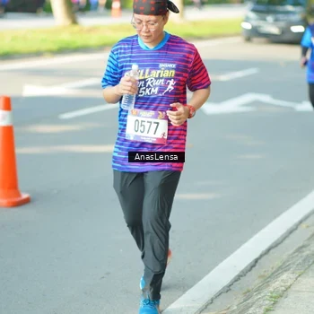Runner Photo 8033299