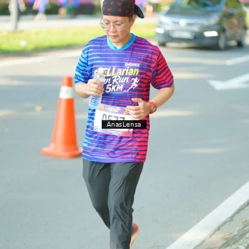 Runner Photo 8033302