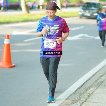 Runner Photo 8033304