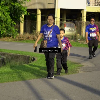 Runner Photo 8033359