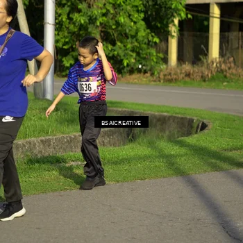 Runner Photo 8033360