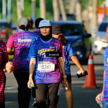 Runner Photo 8033364