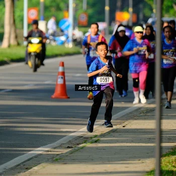Runner Photo 8033396