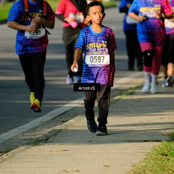 Runner Photo 8033403