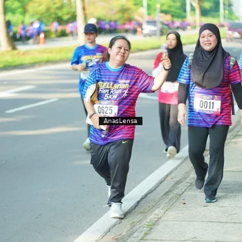 Runner Photo 8033428