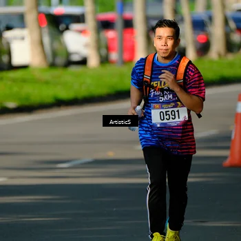 Runner Photo 8033487
