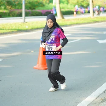 Runner Photo 8033608