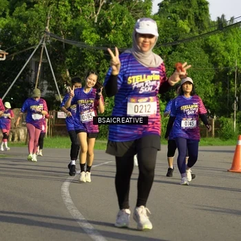 Runner Photo 8033624