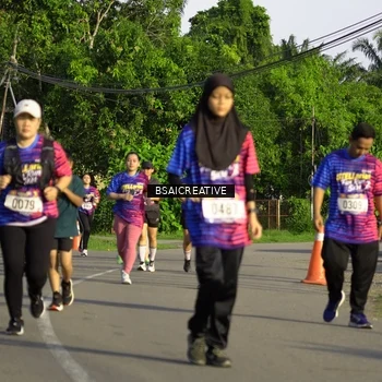 Runner Photo 8033676