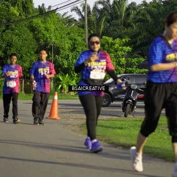 Runner Photo 8033696