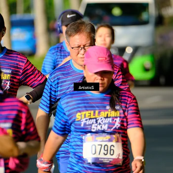 Runner Photo 8033704
