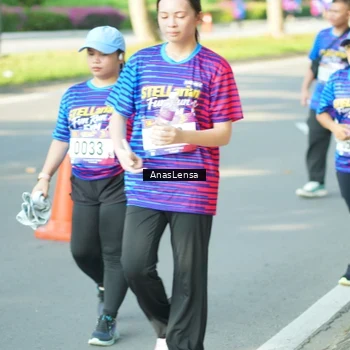 Runner Photo 8033724