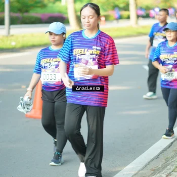 Runner Photo 8033725