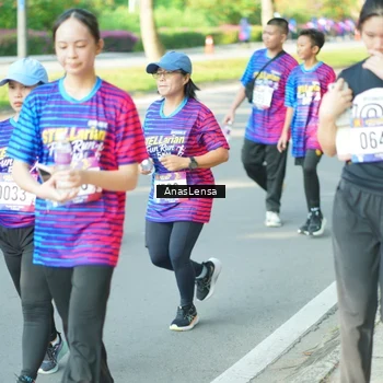 Runner Photo 8033733
