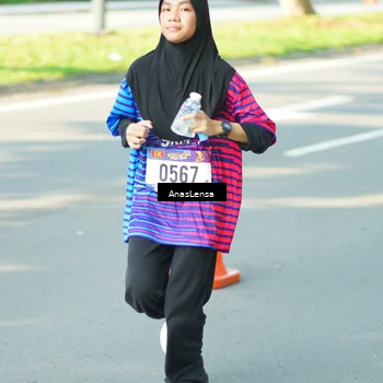 Runner Photo 8033806