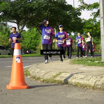 Runner Photo 8033844