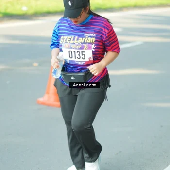 Runner Photo 8034083