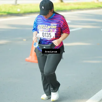 Runner Photo 8034084
