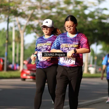 Runner Photo 8034172