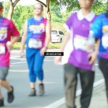 Runner Photo 8034337