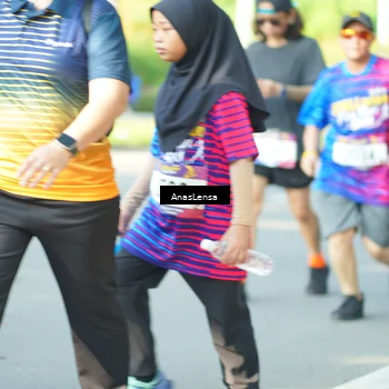 Runner Photo 8034339