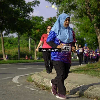 Runner Photo 8034355