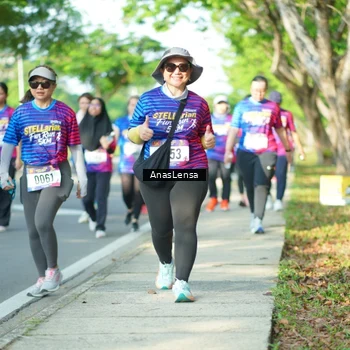 Runner Photo 8034374