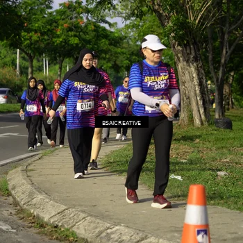 Runner Photo 8034375