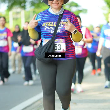 Runner Photo 8034377