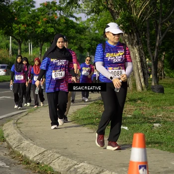 Runner Photo 8034379