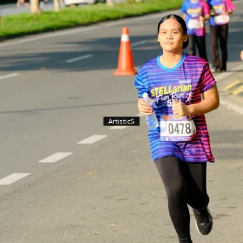 Runner Photo 8034451