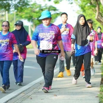 Runner Photo 8034498