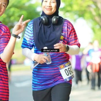 Runner Photo 8034601